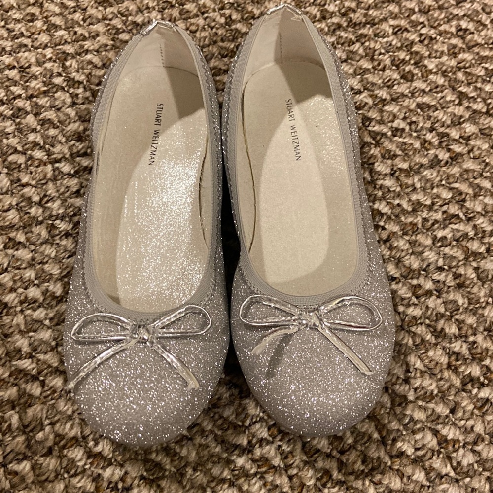 Girls Stuart weitzman size 2 silver shoe